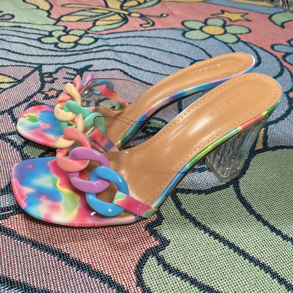 Pastel Chain Link Clear Kitten Heels - Picture 7 of 12